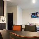 Getaway Aparthotel Loviano